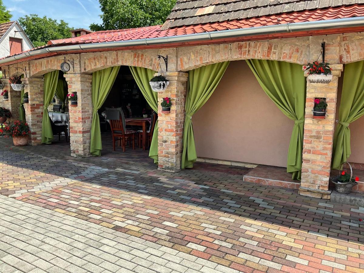 Hotel Jarmila Vendeghaz Balatonberény Exteriér fotografie