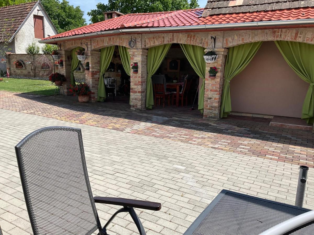 Hotel Jarmila Vendeghaz Balatonberény Exteriér fotografie
