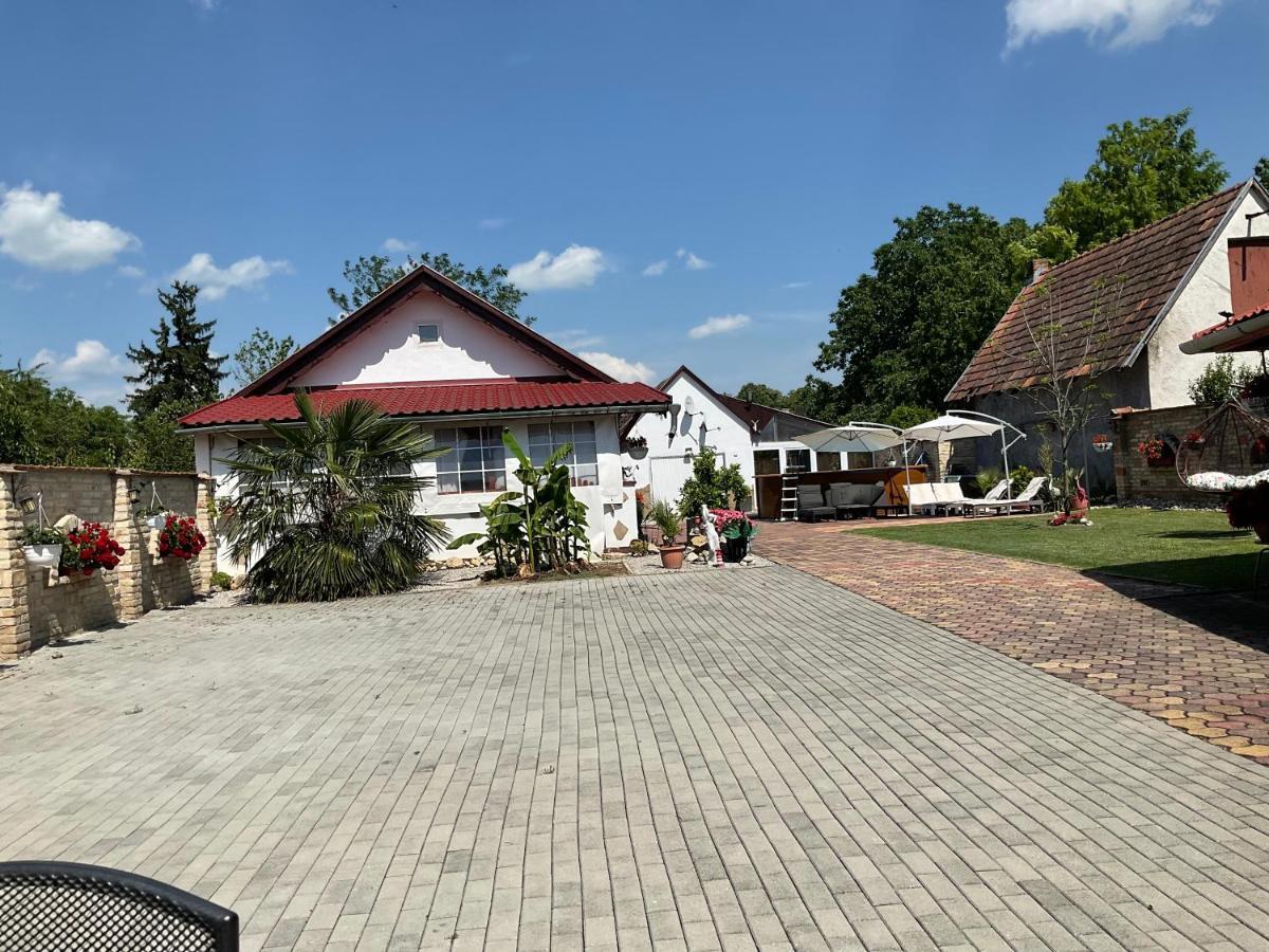 Hotel Jarmila Vendeghaz Balatonberény Exteriér fotografie