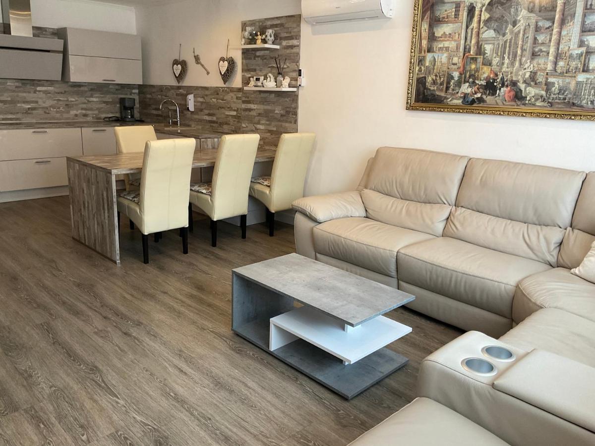 Hotel Jarmila Vendeghaz Balatonberény Exteriér fotografie