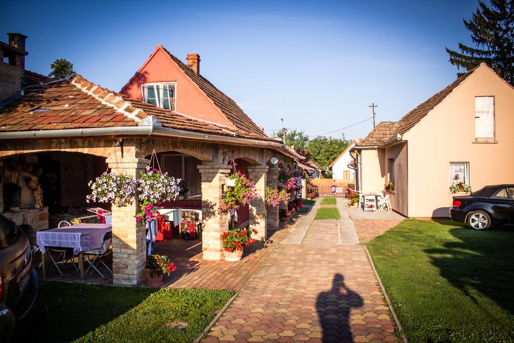 Hotel Jarmila Vendeghaz Balatonberény Pokoj fotografie