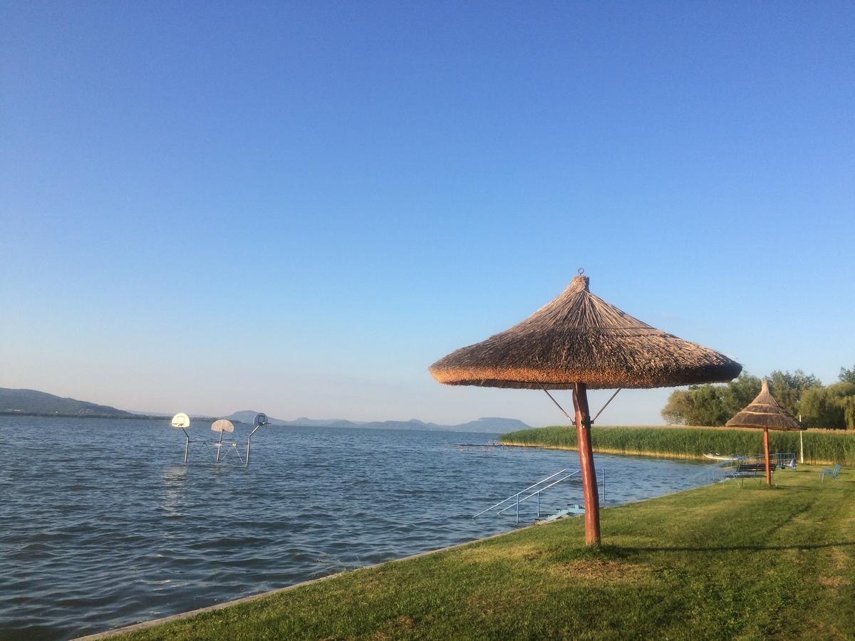 Hotel Jarmila Vendeghaz Balatonberény Exteriér fotografie
