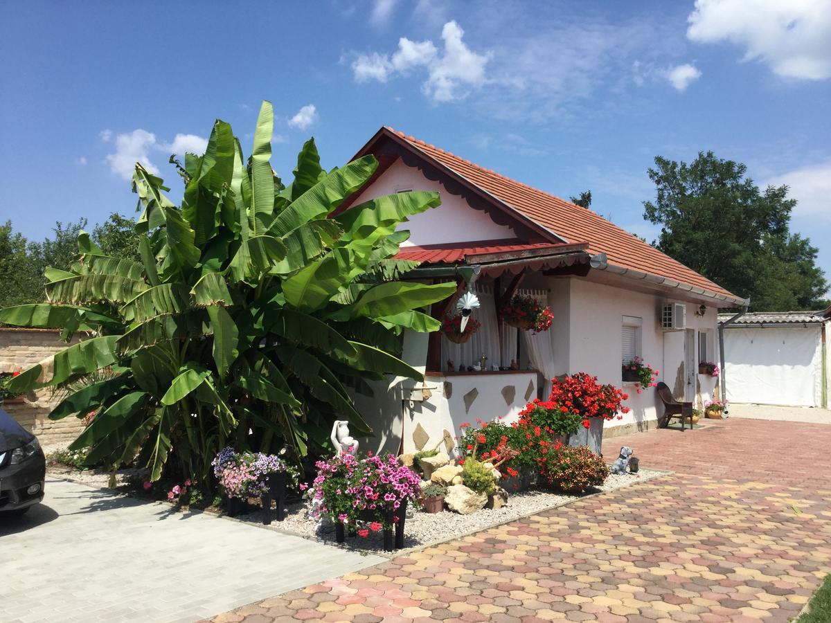 Hotel Jarmila Vendeghaz Balatonberény Exteriér fotografie